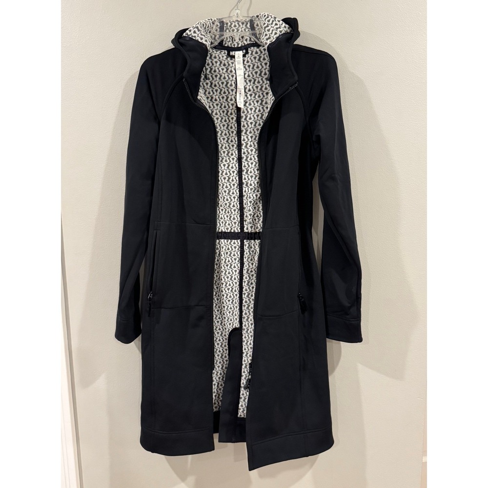 Lululemon Apres Black Long Yoga Jacket with hood and lining Sz 2